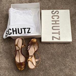Size 10 SCHUTZ roxi strappy sandal in bronze with ankle strap.